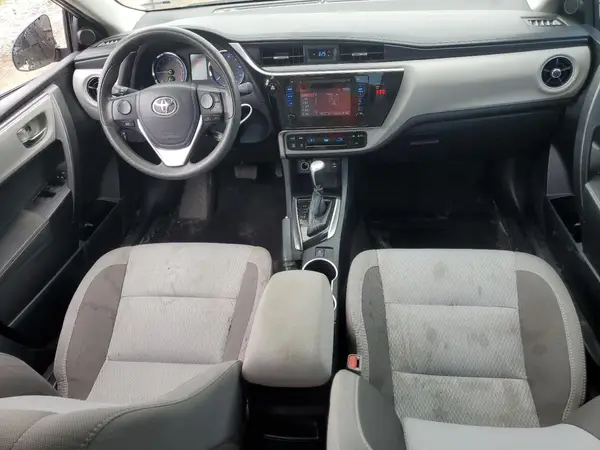 2T1BURHE0JC970410 2018 TOYOTA COROLLA - Image 8