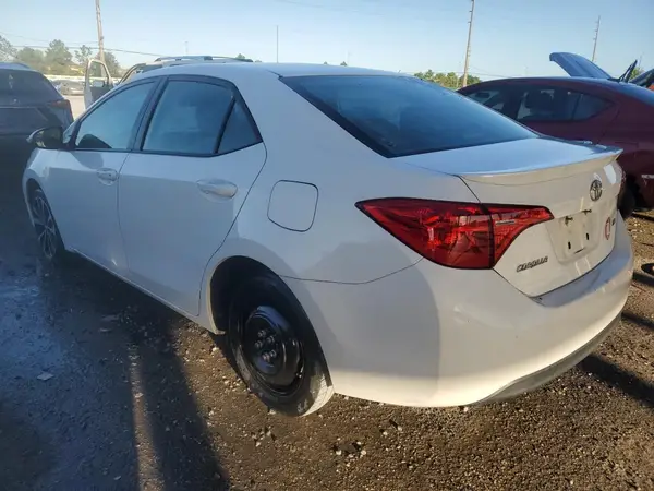2T1BURHE0JC970830 2018 TOYOTA COROLLA - Image 2