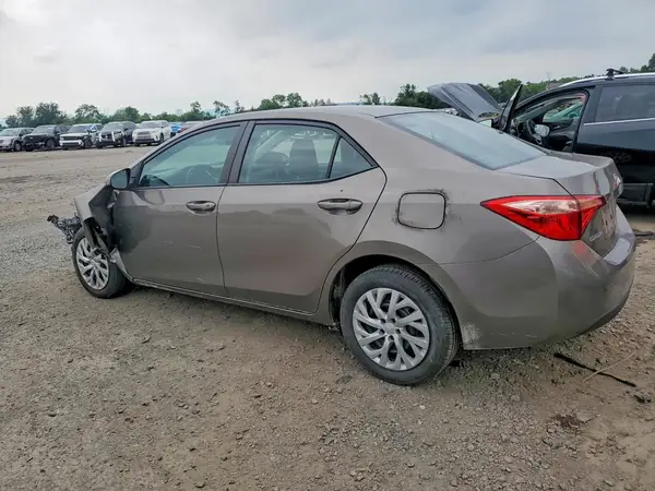 2T1BURHE0JC972061 2018 TOYOTA COROLLA - Image 2