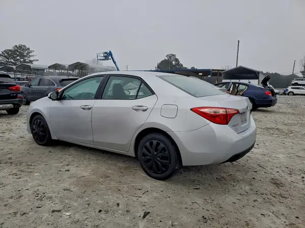 2T1BURHE0JC972996 2018 TOYOTA COROLLA - Image 2