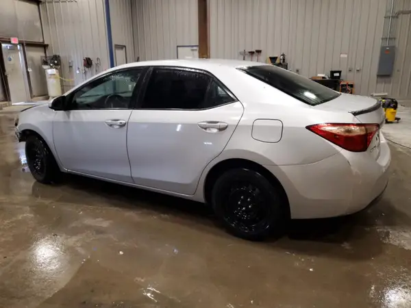 2T1BURHE0JC973565 2018 TOYOTA COROLLA - Image 2
