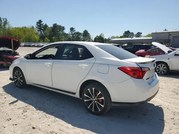 2T1BURHE0JC974702 2018 TOYOTA COROLLA - Image 2