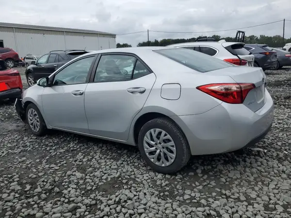 2T1BURHE0JC976577 2018 TOYOTA COROLLA - Image 2