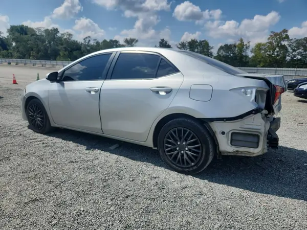 2T1BURHE0JC977096 2018 TOYOTA COROLLA - Image 2