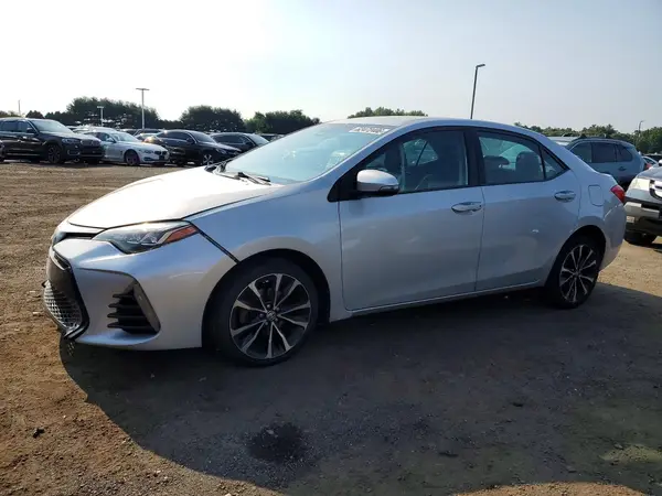 2T1BURHE0JC977664 2018 TOYOTA COROLLA - Image 1
