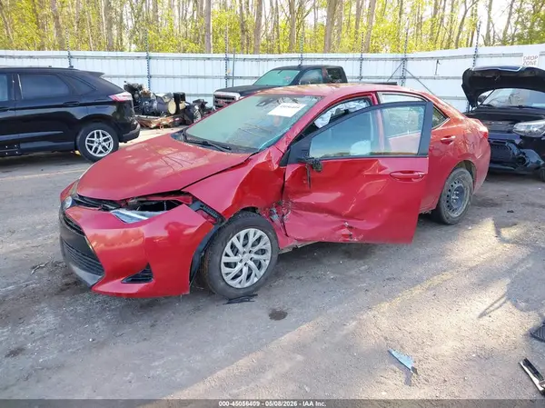 2T1BURHE0JC980466 2018 TOYOTA COROLLA - Image 2