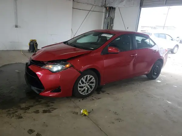 2T1BURHE0JC980760 2018 TOYOTA COROLLA - Image 1