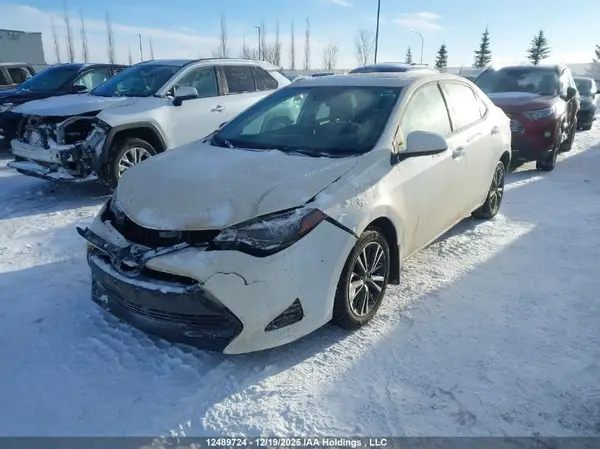 2T1BURHE0JC985697 2018 TOYOTA COROLLA - Image 2