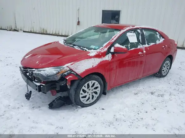 2T1BURHE0JC991547 2018 TOYOTA COROLLA - Image 2