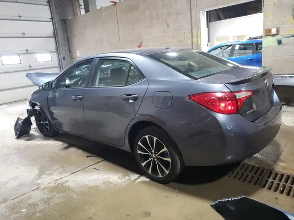 2T1BURHE0JC992598 2018 TOYOTA COROLLA - Image 2