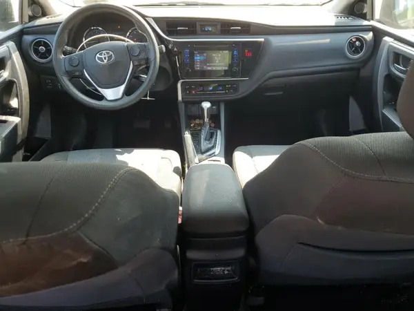 2T1BURHE0JC993685 2018 TOYOTA COROLLA - Image 8