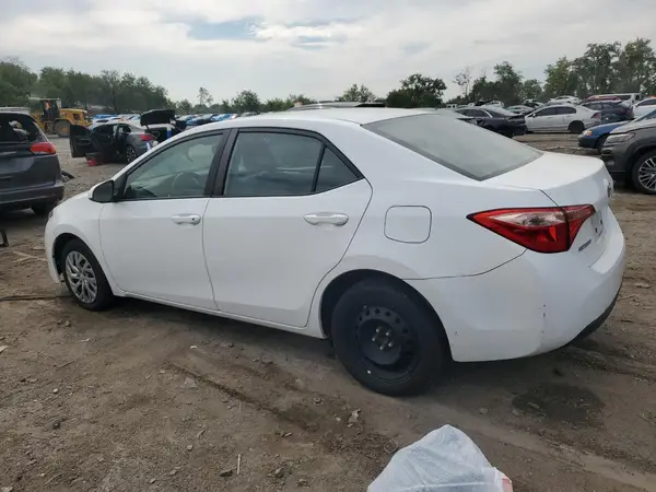 2T1BURHE0KC128426 2019 TOYOTA COROLLA - Image 2
