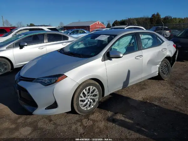 2T1BURHE0KC131844 2019 TOYOTA COROLLA - Image 2