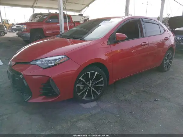 2T1BURHE0KC134033 2019 TOYOTA COROLLA - Image 2