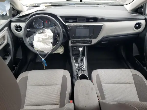 2T1BURHE0KC134307 2019 TOYOTA COROLLA - Image 8