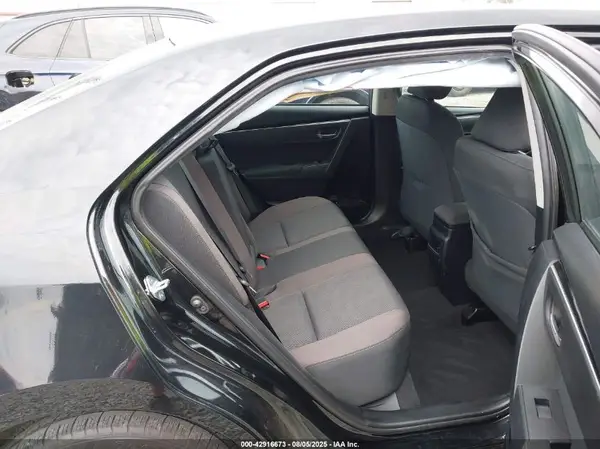 2T1BURHE0KC135022 2019 TOYOTA COROLLA - Image 8