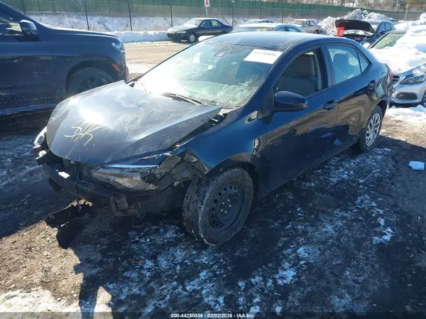 2T1BURHE0KC136719 2019 TOYOTA COROLLA - Image 2