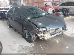 2T1BURHE0KC137076 2019 TOYOTA COROLLA