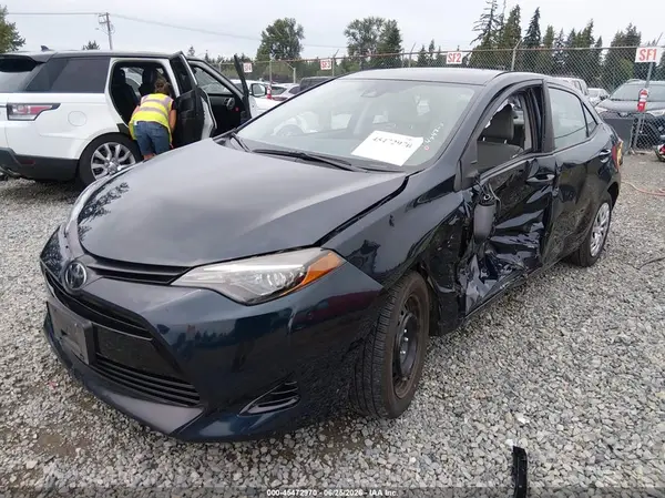 2T1BURHE0KC140219 2019 TOYOTA COROLLA - Image 2