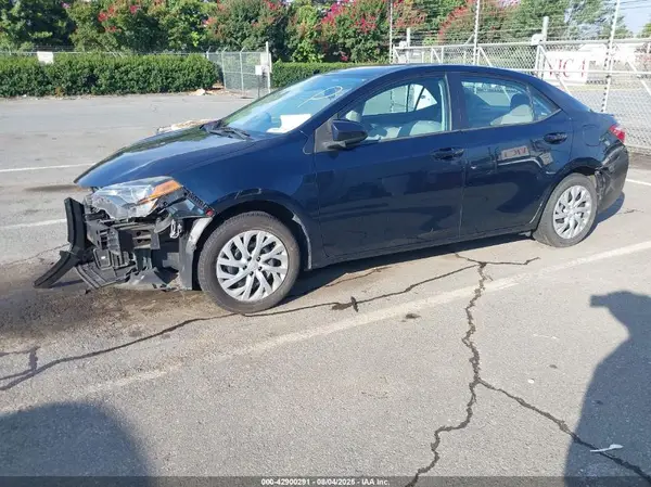 2T1BURHE0KC143847 2019 TOYOTA COROLLA - Image 2