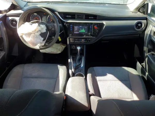 2T1BURHE0KC147994 2019 TOYOTA COROLLA - Image 8