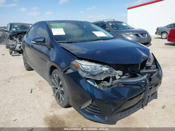 2T1BURHE0KC154489 2019 TOYOTA COROLLA - Image 1