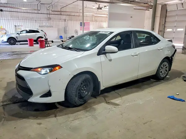 2T1BURHE0KC155738 2019 TOYOTA COROLLA - Image 1