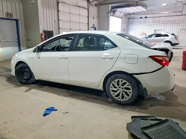 2T1BURHE0KC155738 2019 TOYOTA COROLLA - Image 2