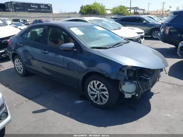 2T1BURHE0KC161720 2019 TOYOTA COROLLA - Image 1