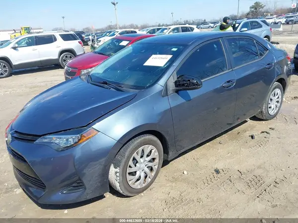 2T1BURHE0KC164746 2019 TOYOTA COROLLA - Image 2