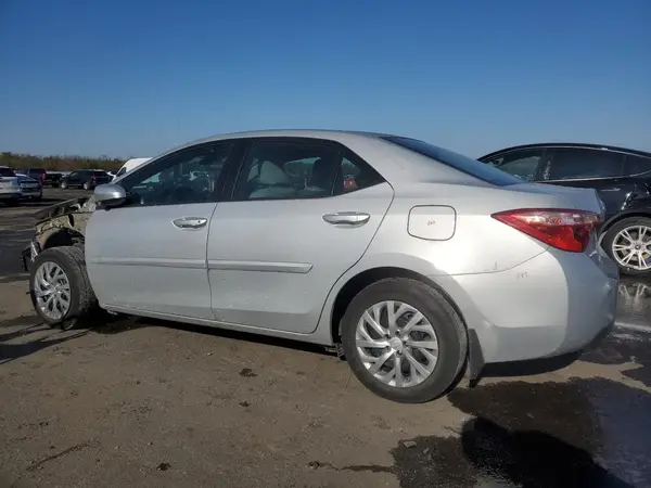 2T1BURHE0KC166383 2019 TOYOTA COROLLA - Image 2