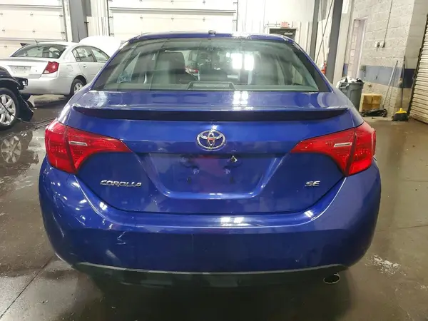 2019 TOYOTA COROLLA auction photo 6