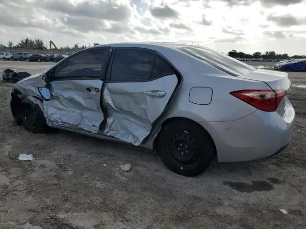 2T1BURHE0KC177982 2019 TOYOTA COROLLA - Image 2