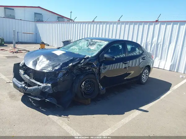 2T1BURHE0KC180218 2019 TOYOTA COROLLA - Image 2