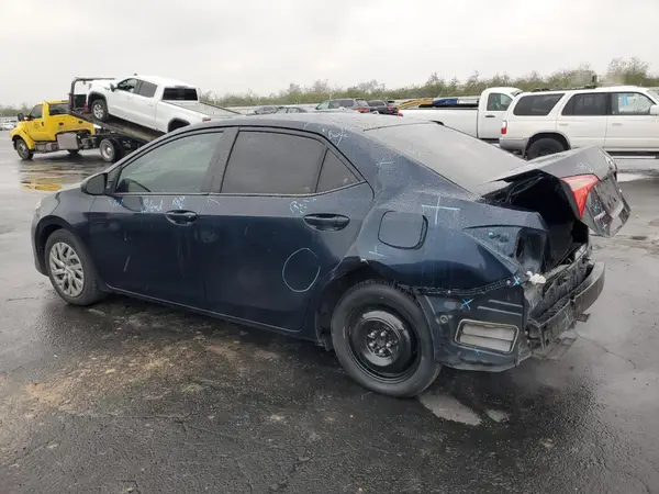 2T1BURHE0KC180946 2019 TOYOTA COROLLA - Image 2