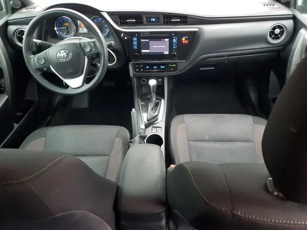 2T1BURHE0KC180946 2019 TOYOTA COROLLA - Image 8