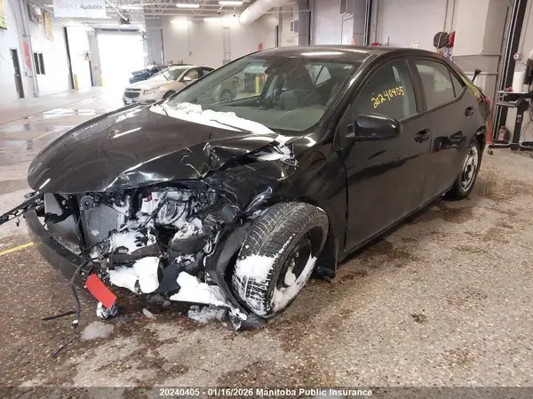 2T1BURHE0KC183796 2019 TOYOTA COROLLA - Image 2