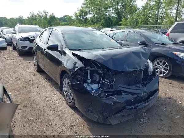 2T1BURHE0KC187508 2019 TOYOTA COROLLA - Image 1