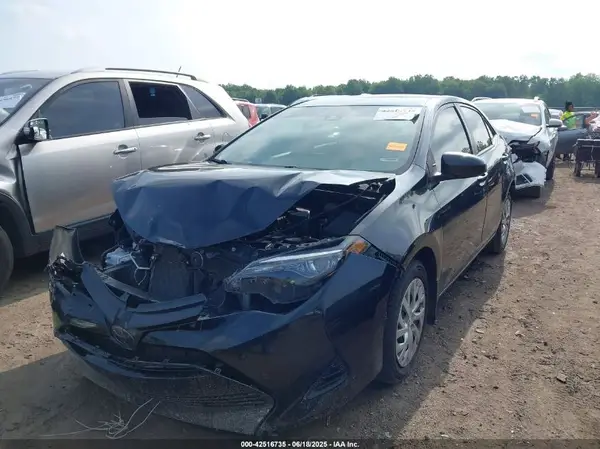 2T1BURHE0KC187508 2019 TOYOTA COROLLA - Image 2