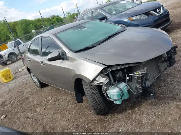 2T1BURHE0KC189520 2019 TOYOTA COROLLA - Image 1