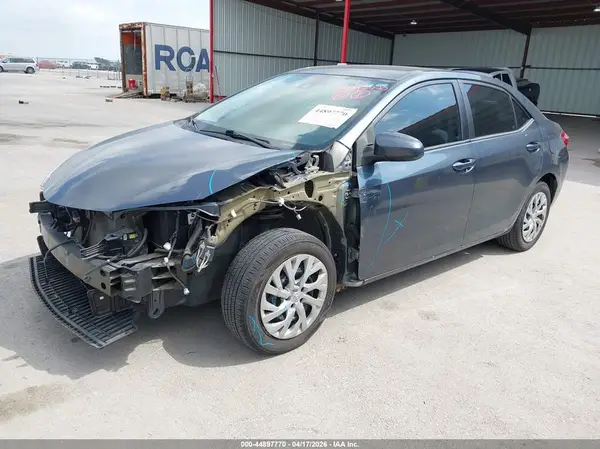 2T1BURHE0KC193101 2019 TOYOTA COROLLA - Image 2