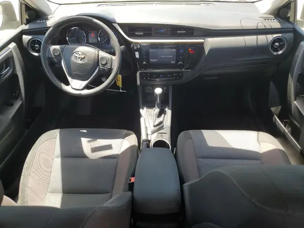 2T1BURHE0KC201245 2019 TOYOTA COROLLA - Image 8