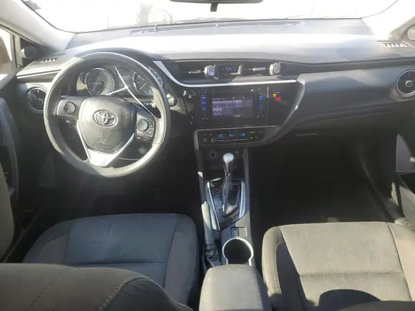 2T1BURHE0KC204145 2019 TOYOTA COROLLA - Image 8