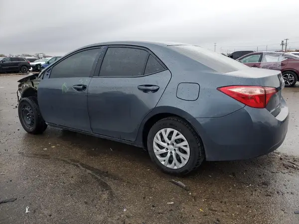 2T1BURHE0KC205893 2019 TOYOTA COROLLA - Image 2
