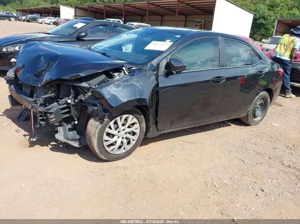 2T1BURHE0KC207062 2019 TOYOTA COROLLA - Image 2