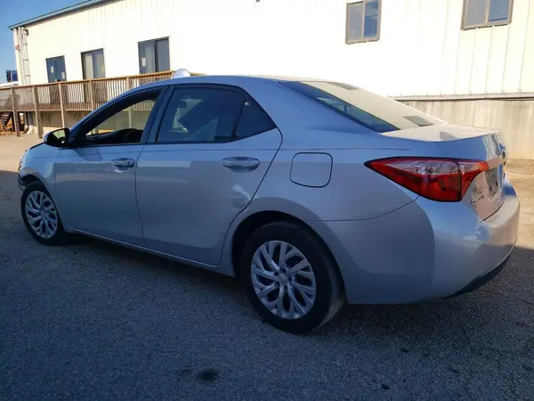 2T1BURHE0KC216425 2019 TOYOTA COROLLA - Image 2