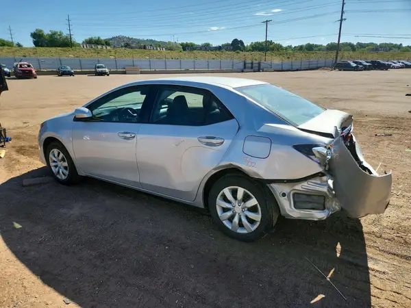 2T1BURHE0KC232544 2019 TOYOTA COROLLA - Image 2