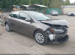 2T1BURHE0KC240272 2019 TOYOTA COROLLA