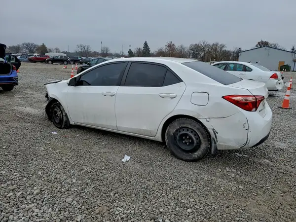 2T1BURHE0KC246489 2019 TOYOTA COROLLA - Image 2
