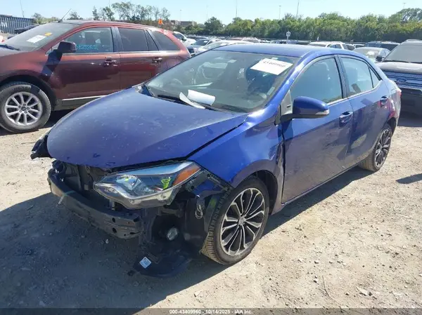 2T1BURHE1GC500590 2016 TOYOTA COROLLA - Image 2